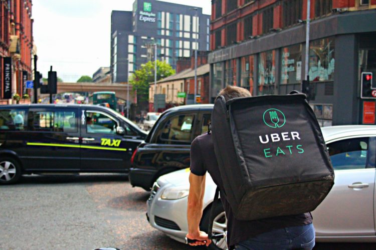 Uber Eats Entregador de Aplicativo – Como ser um?